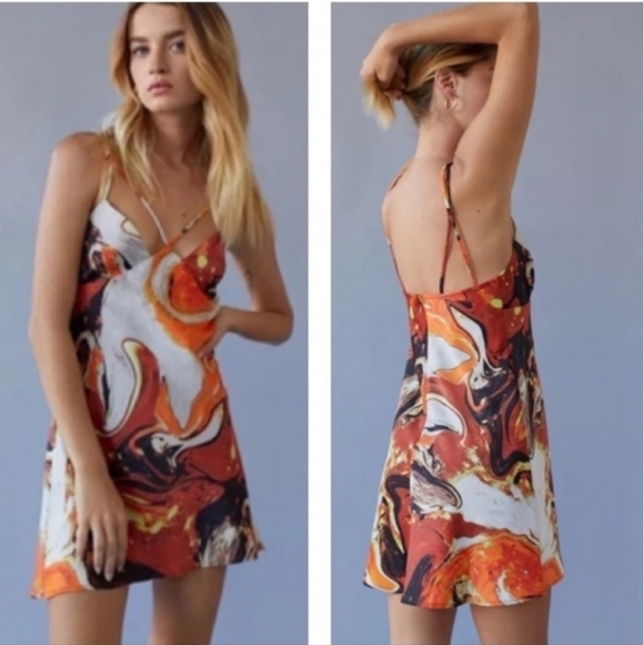 Urban Outfitters Pretty Please Cutout Dress Size Medium Orange - Picture 2 of 9